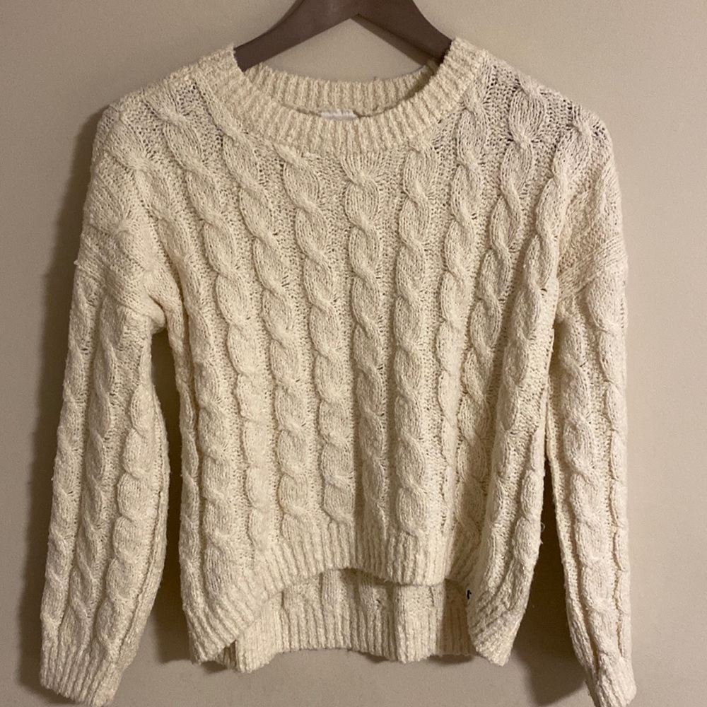 SALE!!! AMAZING PRICE - Abercrombie - knit sweater ONLY UNTIL FRIDAY!!!